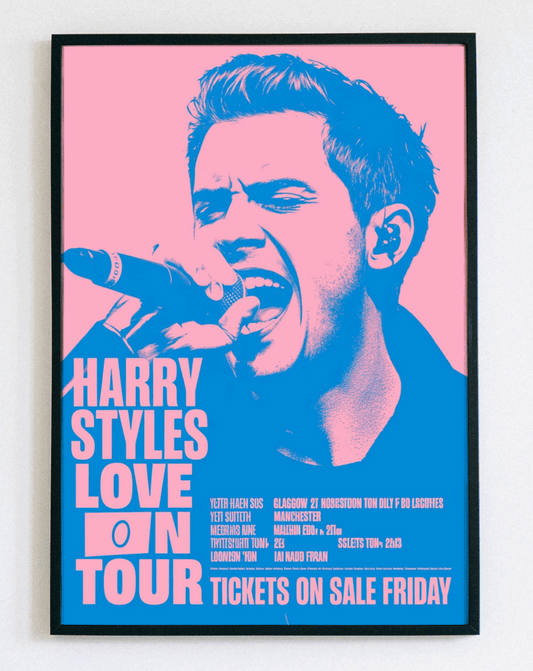 Obraz w ramce Harry Styles Love On Tour – nowoczesna grafika ścienna z napisem do salonu i sypialni – Demarro